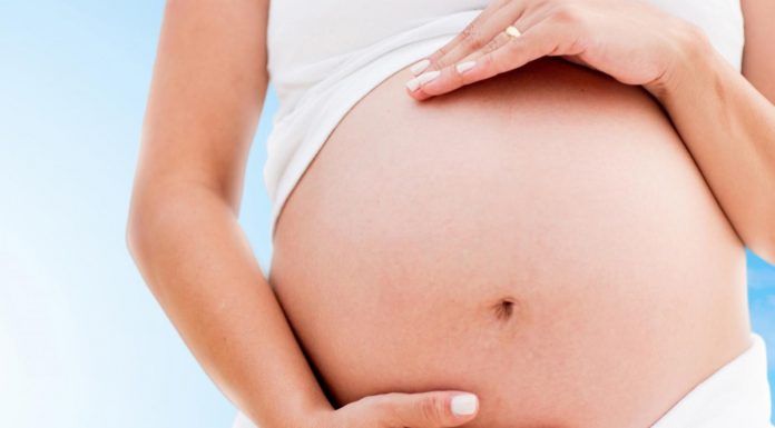 Convocadas ayudas para mujeres embarazadas y madres sin recursos de Alcorcón
