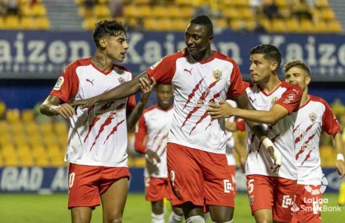 Alcorcón 0-4 Almería/ El Almería pasa por encima del Alcorcón con Sadiq de estrella