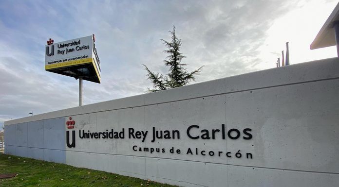 La Universidad Rey Juan Carlos de Alcorcón diseña un robot contraincendios