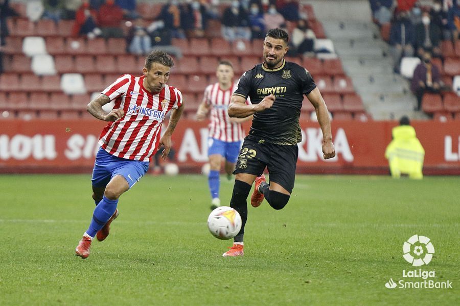 Sporting 1-0 AD Alcorcón/ Una jugada rocambolesca en el 90 impidió puntuar al Alcorcón