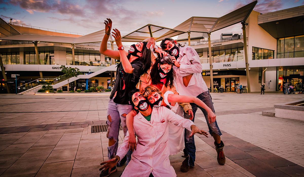 Los zombis invadiran el centro comercial Tresaguas 