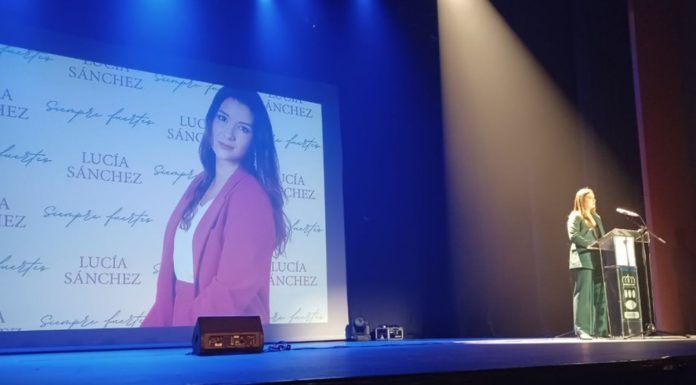 Exitosa presentación del libro ‘Siempre fuertes’ en Alcorcón