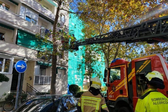 Hallan muerto a un hombre en su domicilio en Alcorcón