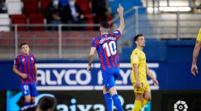 La fragilidad defensiva doblega al Alcorcón