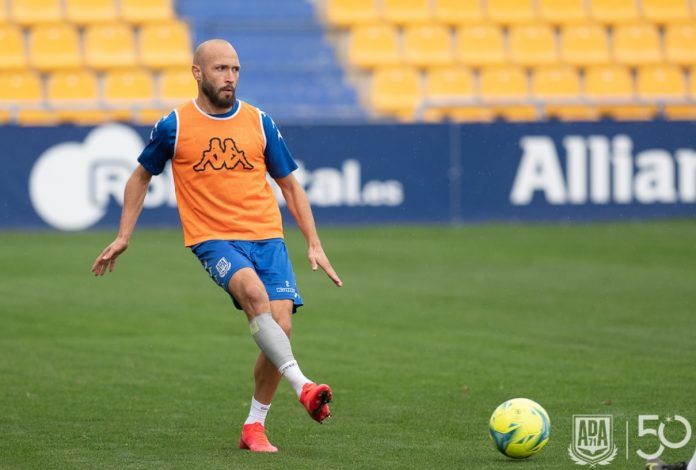 Duras declaraciones de Laure, capitán del AD Alcorcón