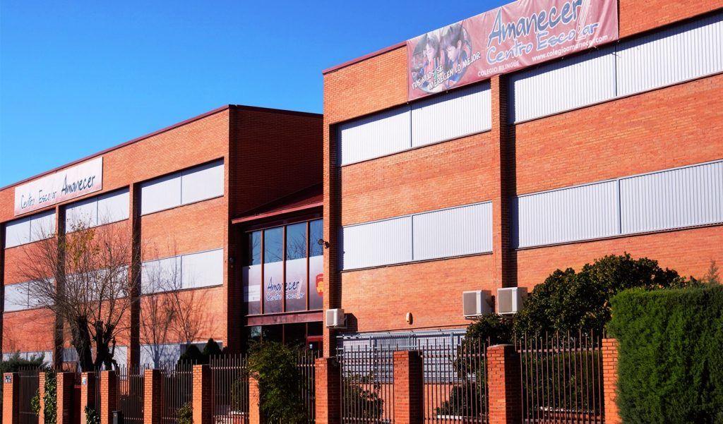 El Colegio Amanecer de Alcorcón arrasa en un importante concurso de Química