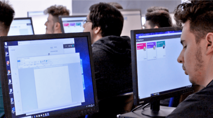 El Centro de Estudios Superiores Juan Pablo II ofrece esta formación, pionera en nuestro país. El primer curso de Big Data + Dual en España se imparte en Alcorcón
