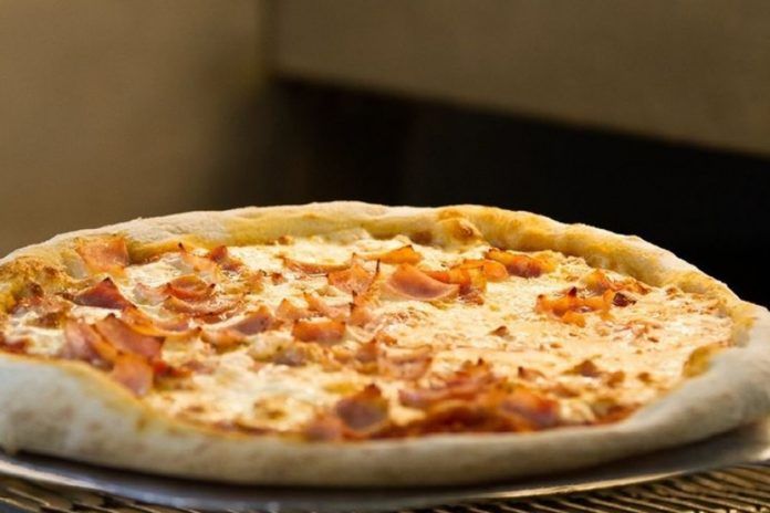 Promoción exclusiva la que ofrece el establecimiento de Parque Lisboa (ubicado en la parte posterior de la Calle Porto Cristo, 11) para cerrar el año. Pizzas a 5 euros este jueves en Savastano Alcorcón