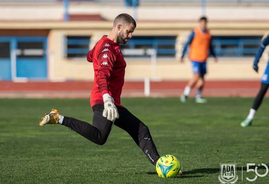El Alcorcón recupera efectivos ante el Ibiza y Borja Valle podría debutar
