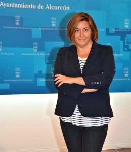 Susana Mozo, concejal del PP en Alcorcón, procesada por liquidar las obras del CREAA