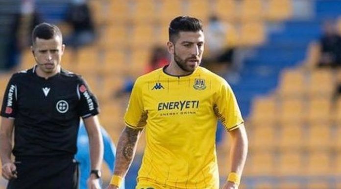 Zarfino podría salir del Alcorcón Zarfino podría salir del Alcorcón