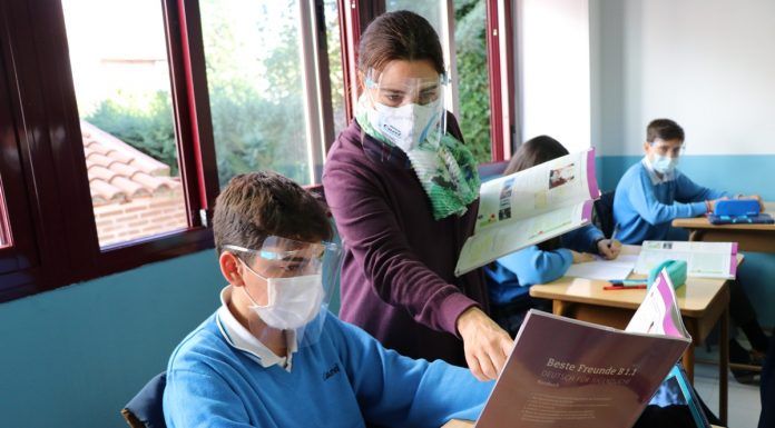 Beneficios del multilingüismo en Alcorcón