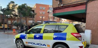 Salida de vía en Alcorcón de dos vehículos por un pique entre conductores