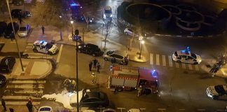 El incendio de un coche en el barrio de Valderas de Alcorcón acaba con dos detenidos
