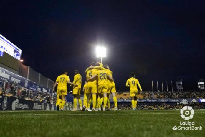 Alcorcón 1-0 Huesca/ El Alcorcón vuelve a saborear la victoria gracias a un gol de Borja Valle