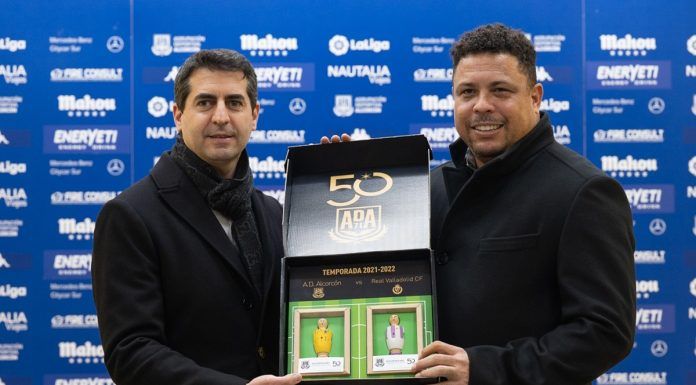 La leyenda Ronaldo Nazario visita Alcorcón