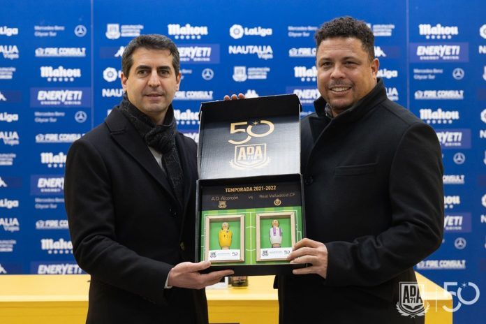 La leyenda Ronaldo Nazario visita Alcorcón