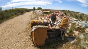 El lamentable estado de los caminos que llegan a Alcorcón por el Ensanche Sur