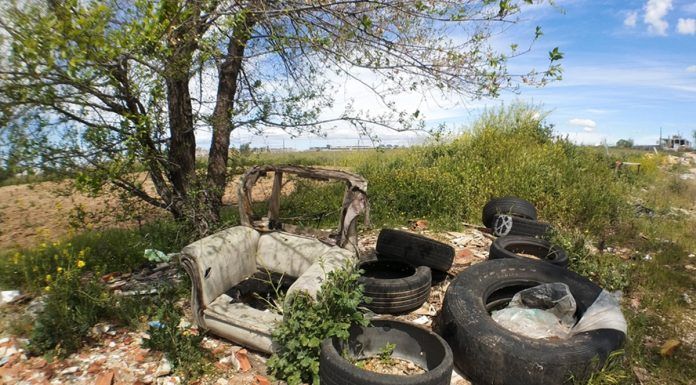 El lamentable estado de los caminos que llegan a Alcorcón por el Ensanche Sur