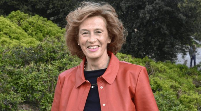 Julia Navarro presenta su último libro en Alcorcón Julia Navarro presenta su último libro en Alcorcón