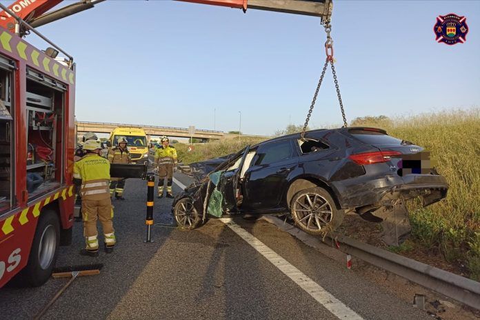 Aparatoso accidente en la A-5 en Alcorcón