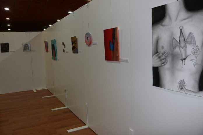 Exposición de artes visuales en Casvi, colegio cercano a Alcorcón