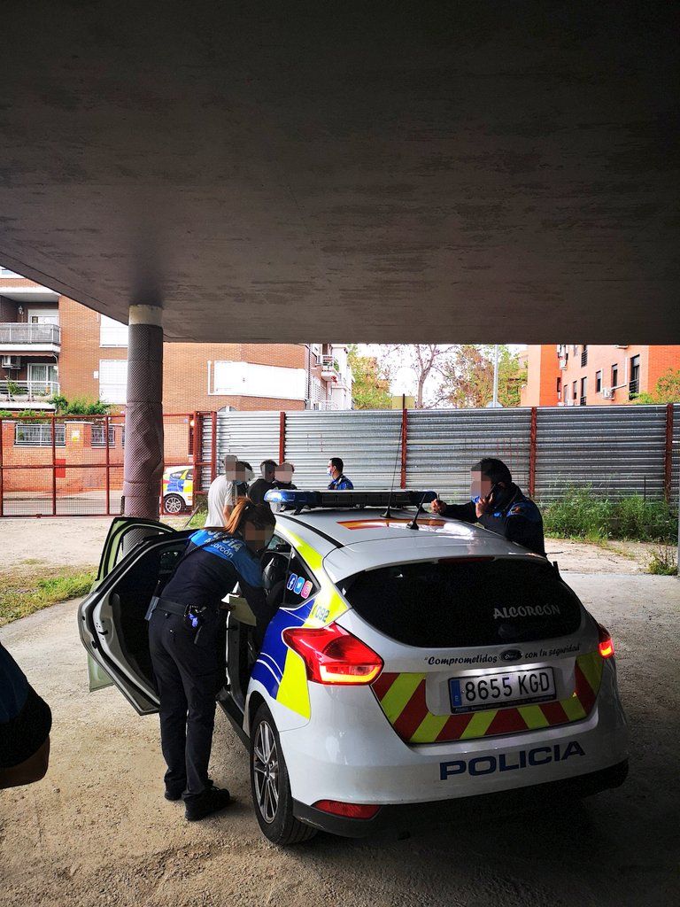 La Policía Municipal caza a cinco intrusos tras acceder al CREAA de Alcorcón