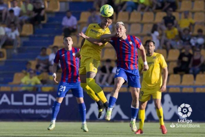 Alcorcón 1-0 Eibar/ El Alcorcón se despide de Segunda con una victoria en Santo Domingo