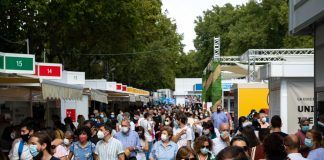 Los alcorconeros podrán leer gratis en el Metro los primeros episodios de los libros de moda