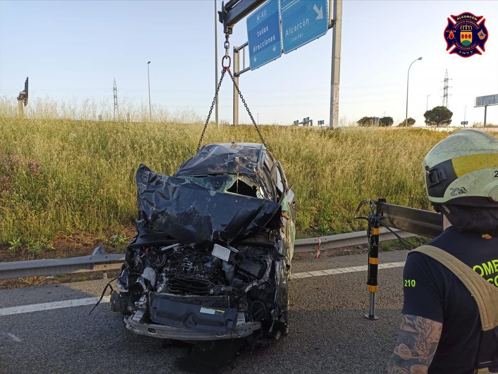 Aparatoso accidente en la A-5 en Alcorcón