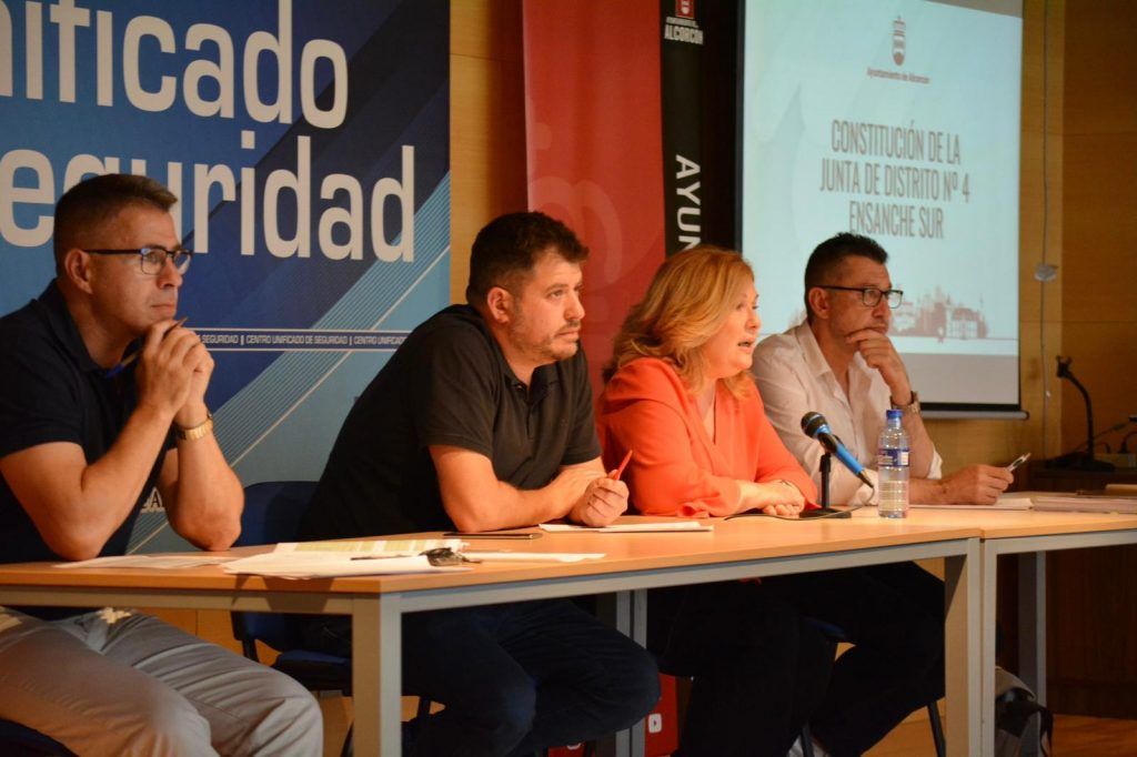 Constituida la nueva junta del Ensanche Sur de Alcorcón