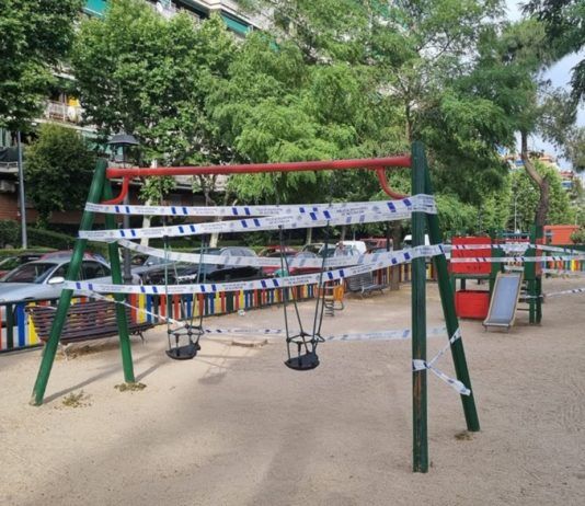 Cerrado un parque infantil de Alcorcón por una plaga de garrapatas