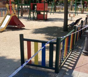Cerrado un parque infantil de Alcorcón por una plaga de garrapatas