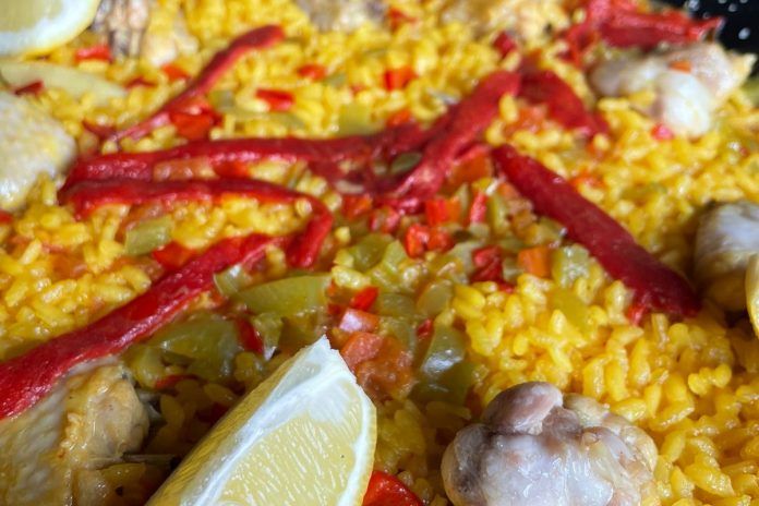 Un verano entre las deliciosas paellas de Pdazo en Alcorcón