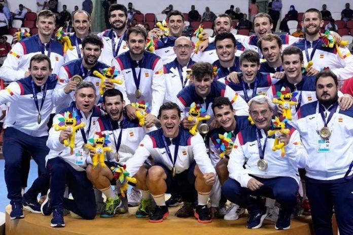 El alcorconero Alberto Martín gana los Juegos Mediterráneos con España en balonmano