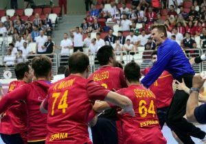 El alcorconero Alberto Martín gana los Juegos Mediterráneos con España en balonmano