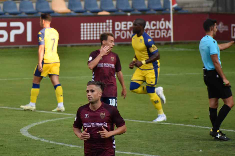 Pontevedra 1-1 Alcorcón/ El Alcorcón firma un empate en su debut en Primera Federación