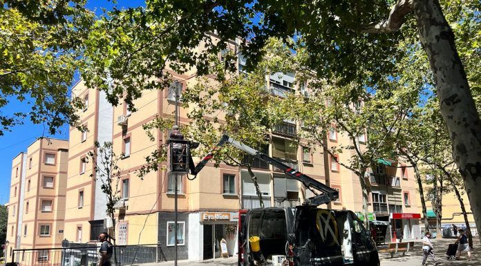 Las luces de la Calle Mayor de Alcorcón ya se están preparando Las luces de la Calle Mayor de Alcorcón ya se están preparando