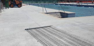 La piscina de Santo Domingo, en Alcorcón, reabre sus puertas en medio de varias críticas