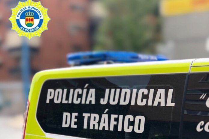 Detienen a un conductor de patinete eléctrico por cuadruplicar la tasa de alcohol en Alcorcón