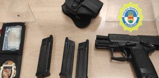 Detenido un hombre por amenazar a su empleada con una pistola de airsoft en Alcorcón