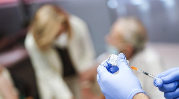 Comienza la cuarta dosis de vacunación del Covid-19 en Móstoles