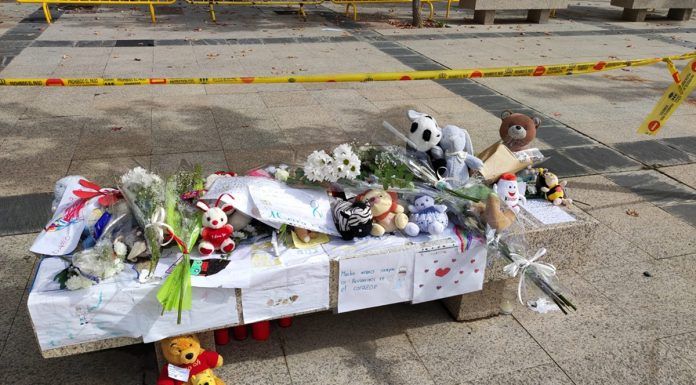 Alcorcón llora a los dos hermanos fallecidos en la tragedia de la Calle Oslo