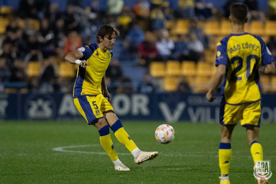 AD Alcorcón 1-0 Badajoz/ El Alcorcón venció con oficio a falta de puntería