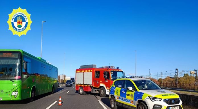 Un accidente múltiple en Alcorcón produce retenciones en la A5