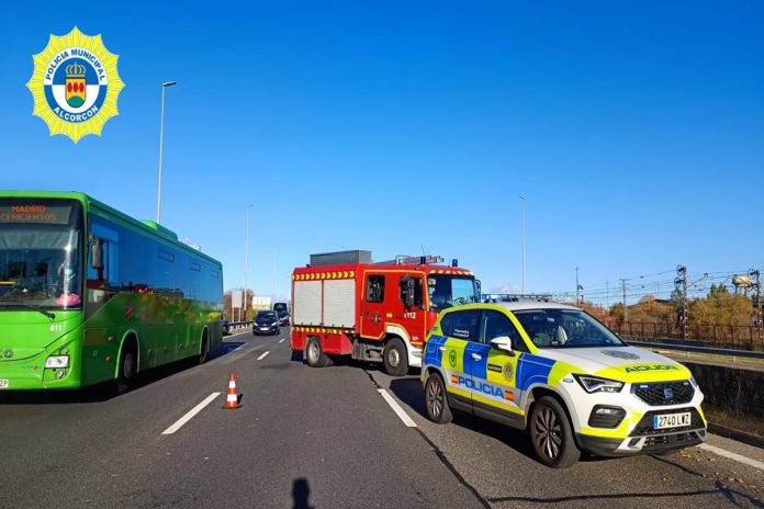 Un accidente múltiple en Alcorcón produce retenciones en la A5