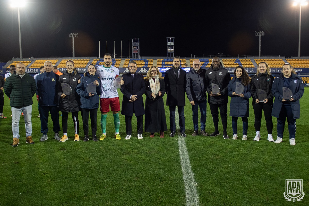 El Alcorcón gana el Trofeo Puchero ante el Trival
