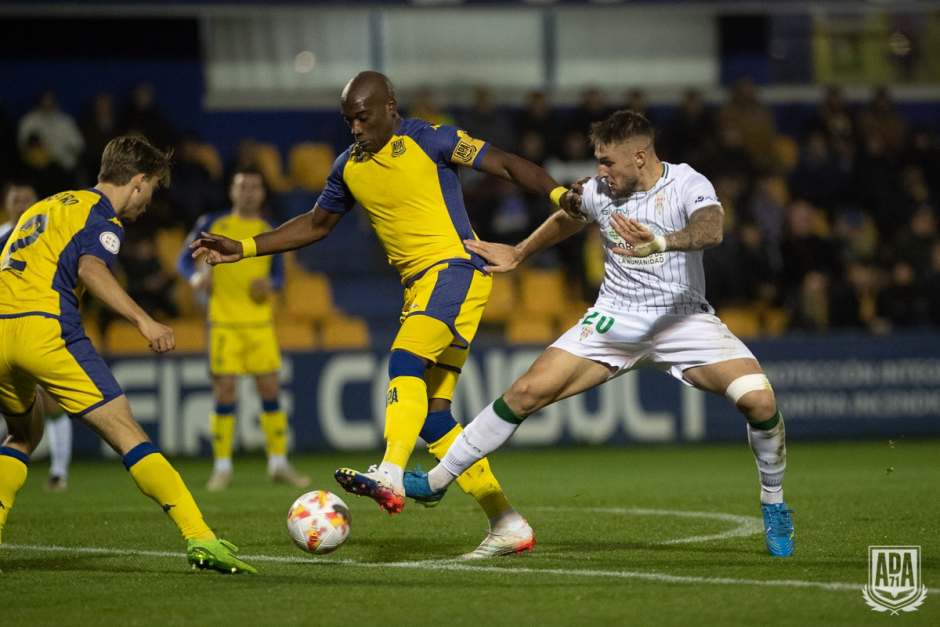 AD Alcorcón 3-0 Córdoba/ Rock & Roll del Alcorcón para derrotar al líder 