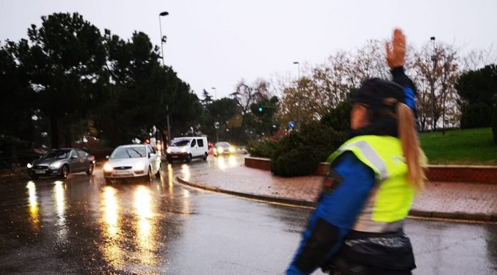 La lluvia provoca importantes inundaciones y problemas en Alcorcón
