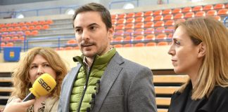 Juan Lobato, líder del PSOE de Madrid, bendice la candidatura de Candelaria Testa en Alcorcón
